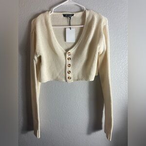 Olivaceous Cream Button-Up Cropped cardigan